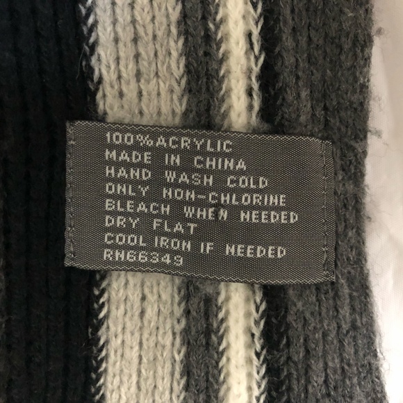 Fraas Striped Scarf - Picture 4 of 5